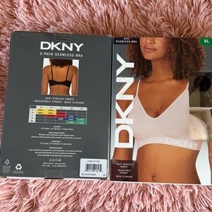DKNY 2-Pack Seamless Bras in cream and Black